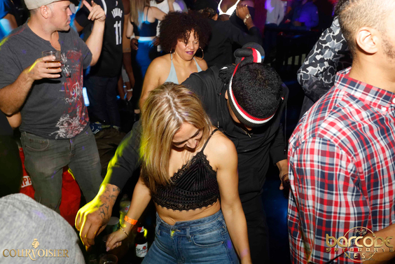 Barcode-Saturdays-Toronto-Nightclub-Nightlife-bottle-service-ladies-free-hip-hop-trap-dancehall-reggae-soca-afro-beats-caribana-012