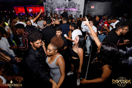 Barcode-Saturdays-Toronto-Nightclub-Nightlife-bottle-service-ladies-free-hip-hop-regge-trap-soca-caribana-038