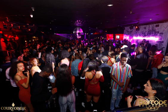 Barcode-Saturdays-Toronto-Nightclub-Nightlife-Bottle-service-ladies-free-hip-hop-trap-dancehall-reggae-soca-afro-beats-caribana-044