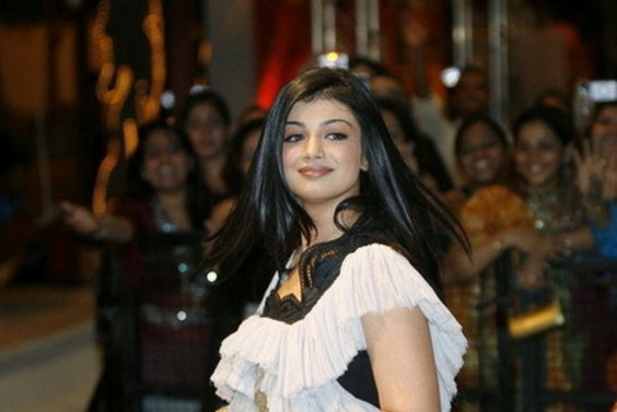 ayeshatakiaatiifatq3
