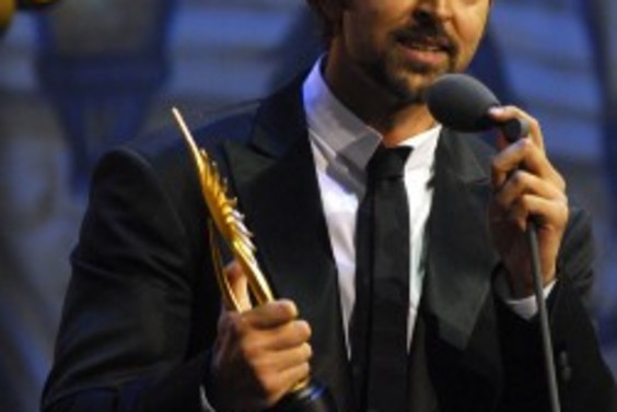 iifa-awards-2009-winners-photos3-250x300