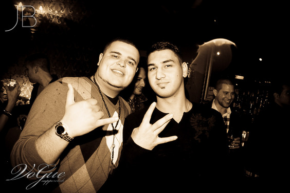 12.10.20-nrg-vogue-voguelogo-5