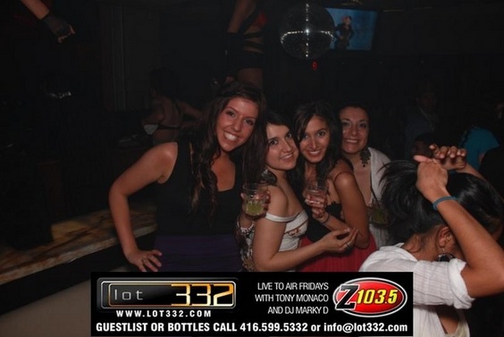 112021_z-103-5-fridays