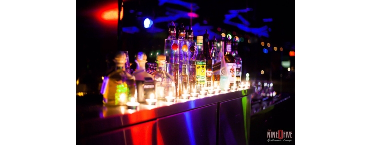The 905 Lounge