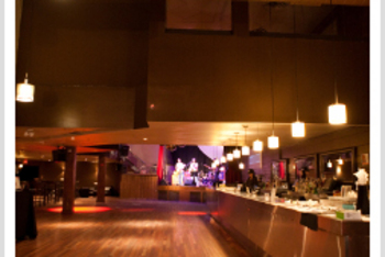 6 Degrees Venue