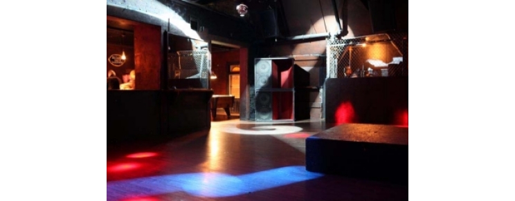 Club Crawlers