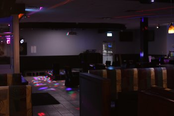 Live Resto Lounge Venue