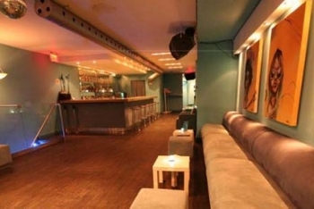 Toi Bar Venue