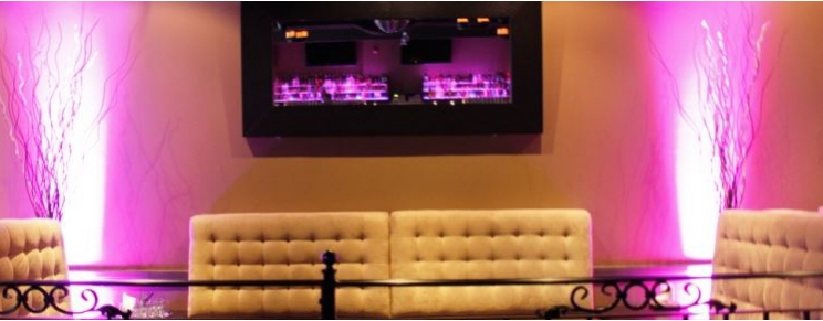 Cocktail House Bar & Lounge